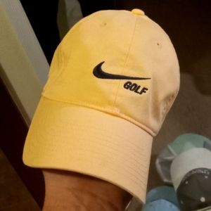 Nike golf hat